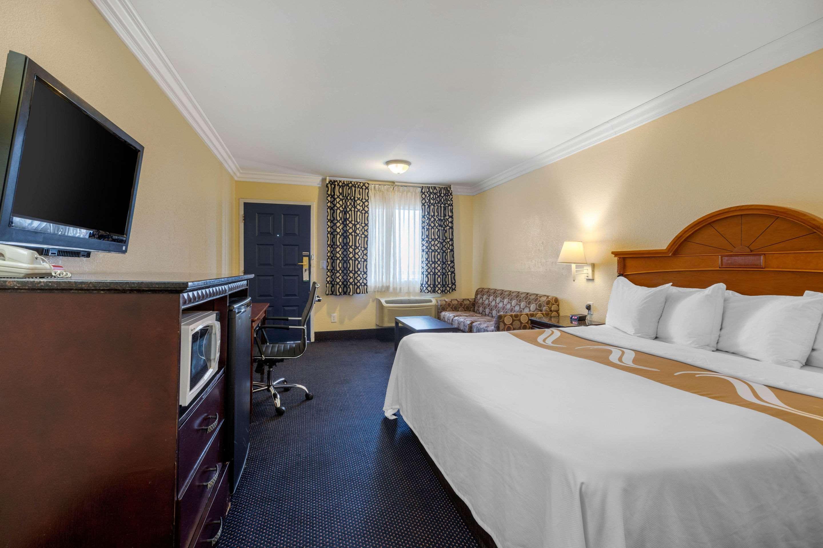 Quality Inn Lomita-Los Angeles South Bay Экстерьер фото