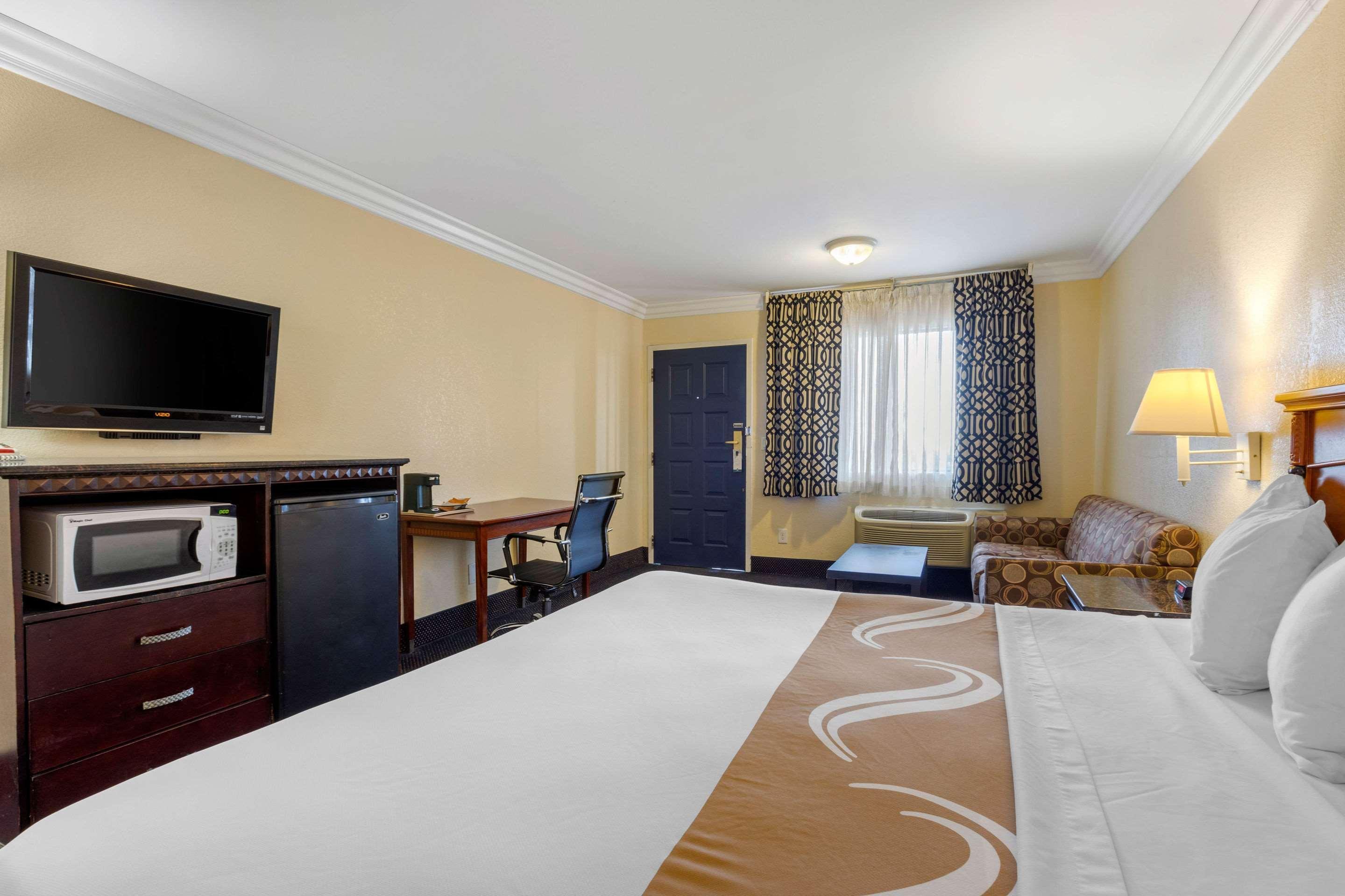 Quality Inn Lomita-Los Angeles South Bay Экстерьер фото