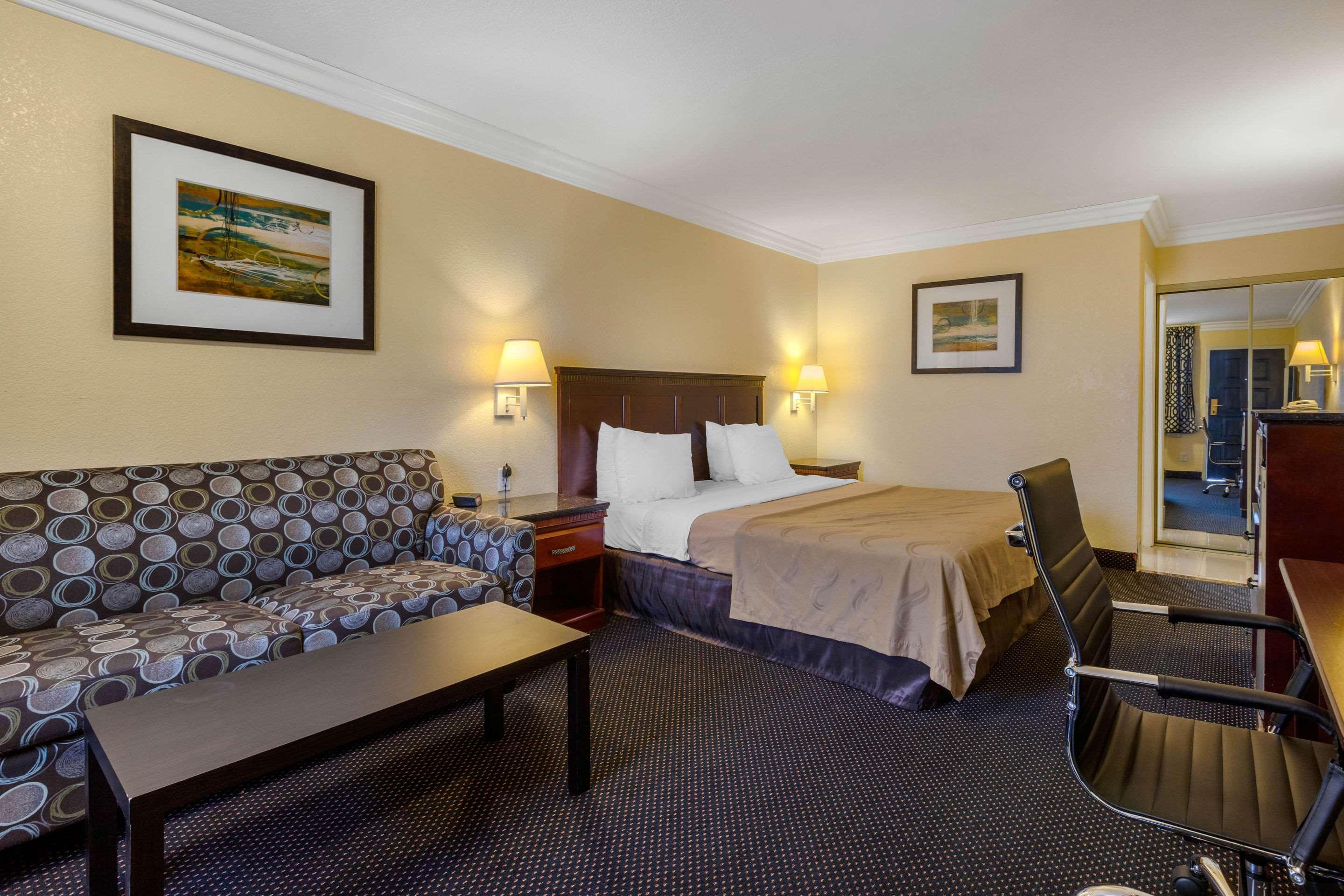 Quality Inn Lomita-Los Angeles South Bay Экстерьер фото