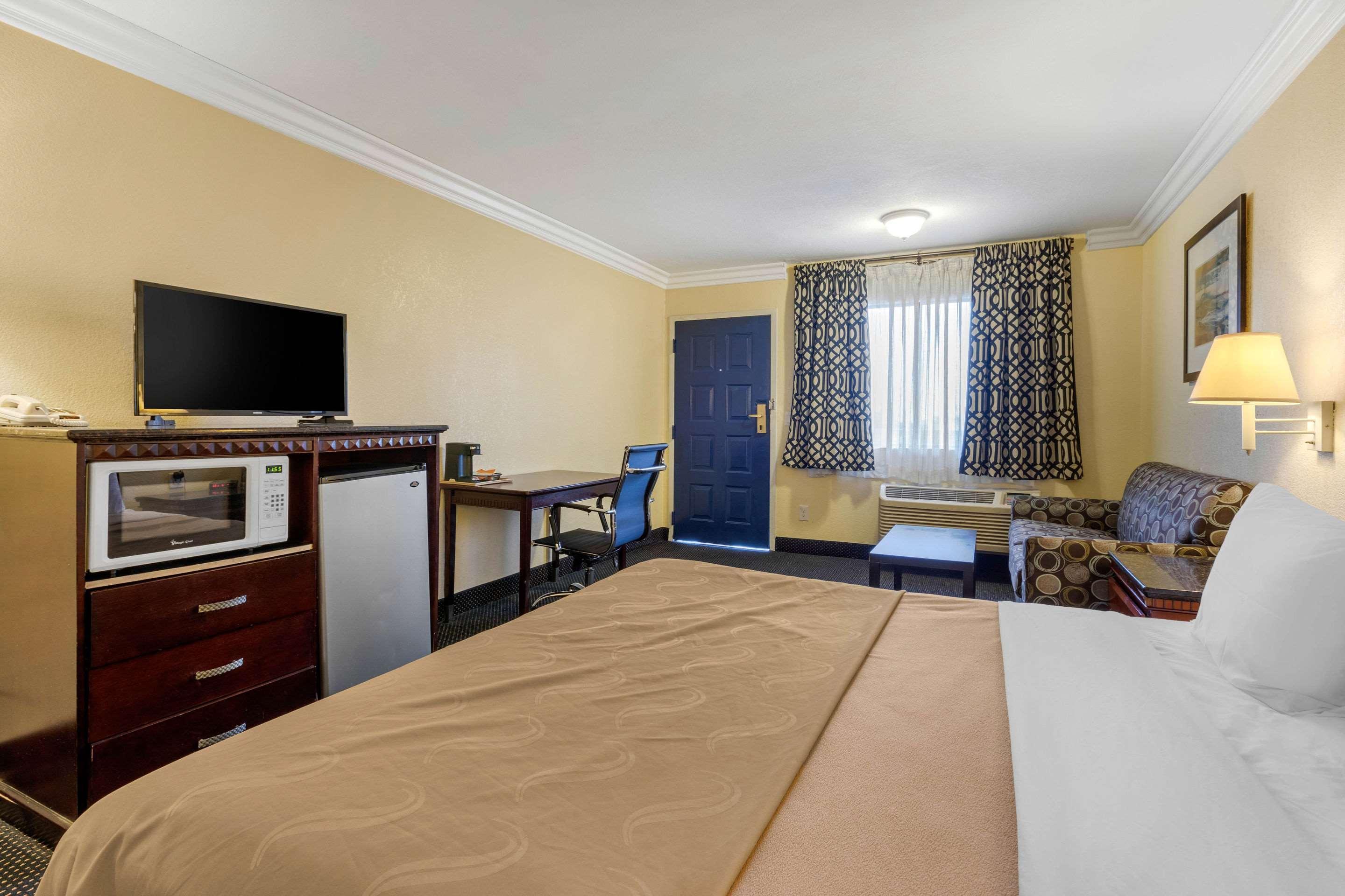 Quality Inn Lomita-Los Angeles South Bay Экстерьер фото
