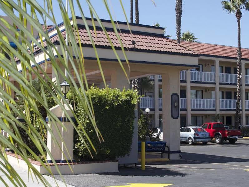Quality Inn Lomita-Los Angeles South Bay Экстерьер фото